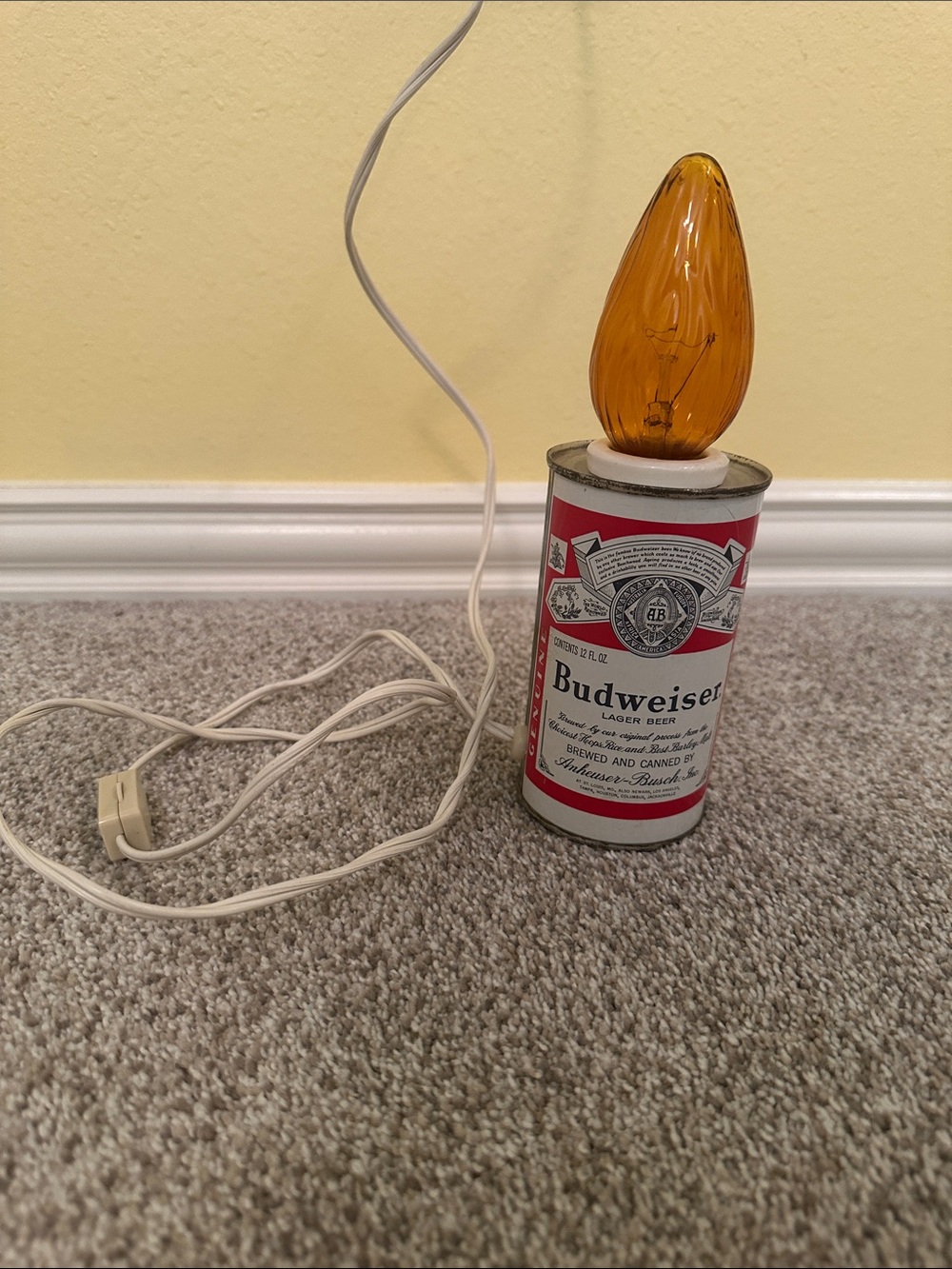 Vintage Steel BUDWEISER Beer Can Corded Table Light